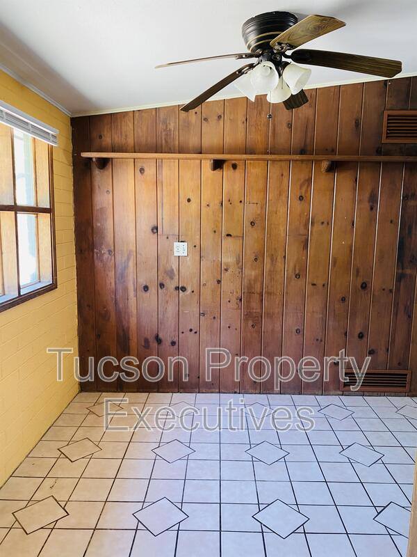 Apartment for rent at 1615 E Adelaide Dr #4, Tucson, AZ 85719