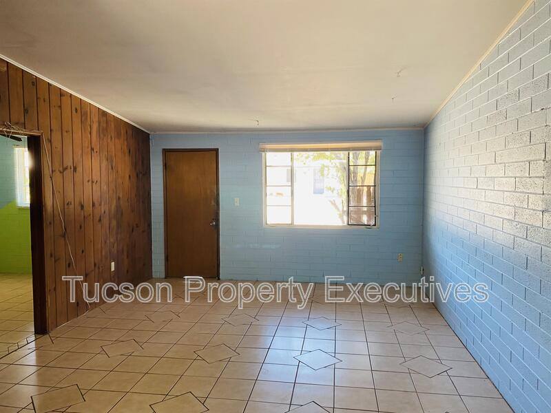 Apartment for rent at 1615 E Adelaide Dr #4, Tucson, AZ 85719
