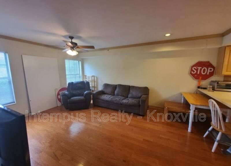 Condo for rent at 2201 Lake Ave #103, Knoxville, TN 37916