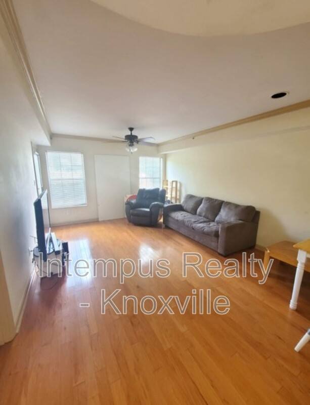 Condo for rent at 2201 Lake Ave #103, Knoxville, TN 37916