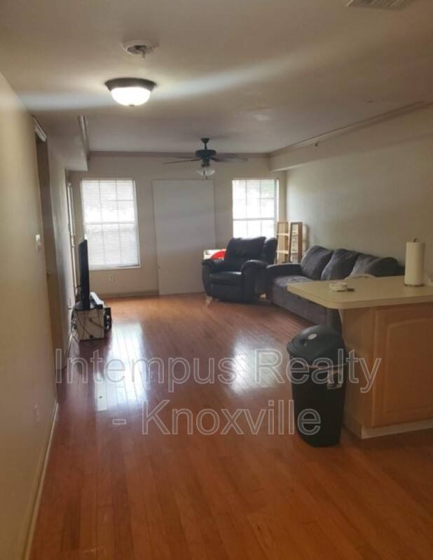 Condo for rent at 2201 Lake Ave #103, Knoxville, TN 37916