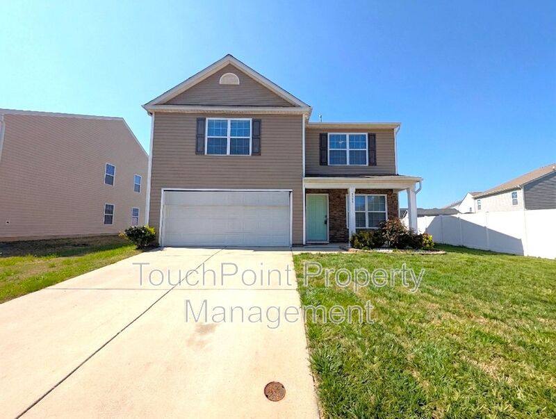 House for rent at 2525 McIntosh St, Dallas, NC 28034