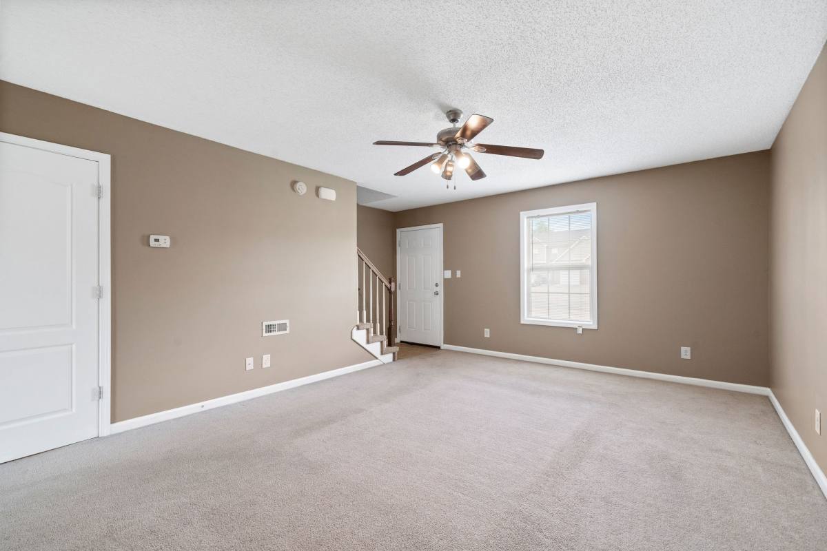 Townhouse for rent at 524 Patriot Park, Clarksville, TN 37042