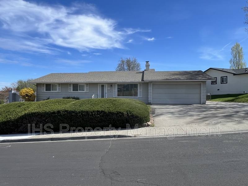 House for rent at 1506 Cimarron Ave, Richland, WA 99352