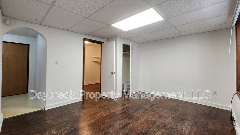 Apartment for rent at 1318 1st Ave N #5, Moorhead, MN 56560