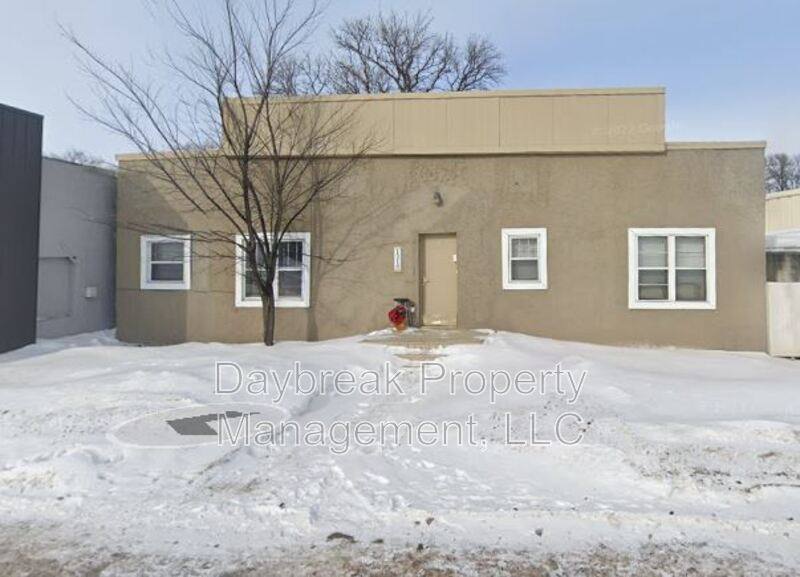Apartment for rent at 1318 1st Ave N #5, Moorhead, MN 56560