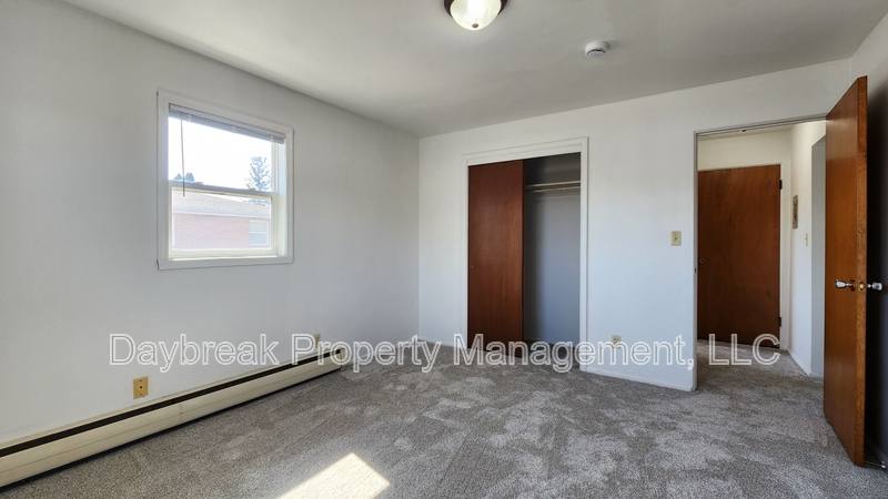 Apartment for rent at 2913 8th St N #5, Fargo, ND 58102