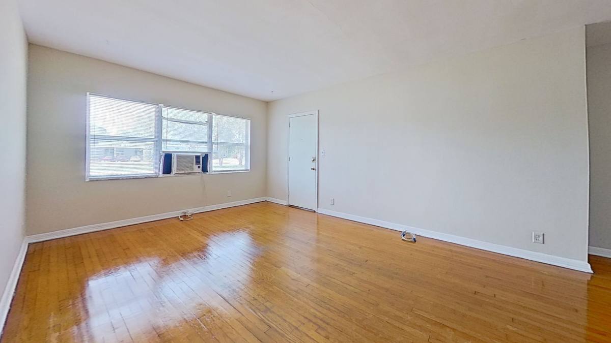 Apartment for rent at 2589 Atlantic Blvd, Jacksonville, FL 32207