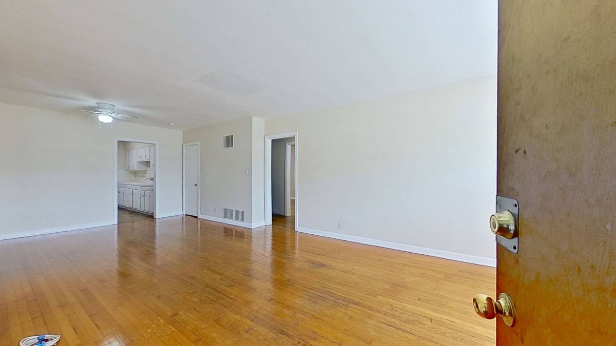 Apartment for rent at 2589 Atlantic Blvd, Jacksonville, FL 32207
