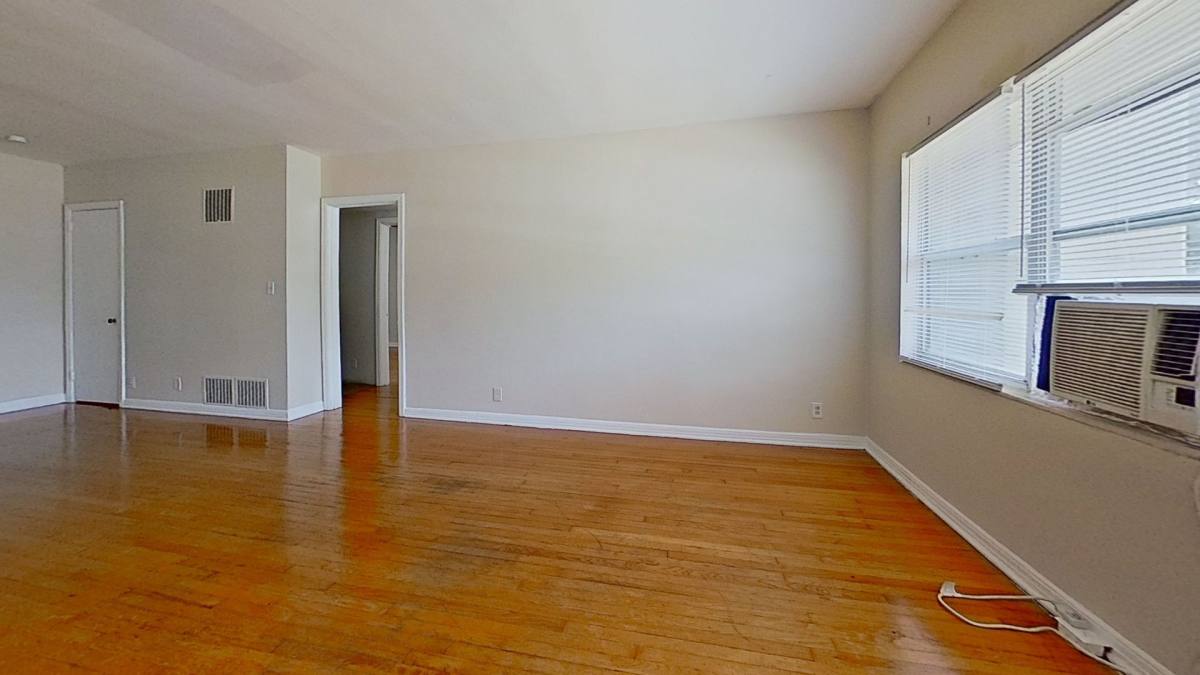 Apartment for rent at 2589 Atlantic Blvd, Jacksonville, FL 32207