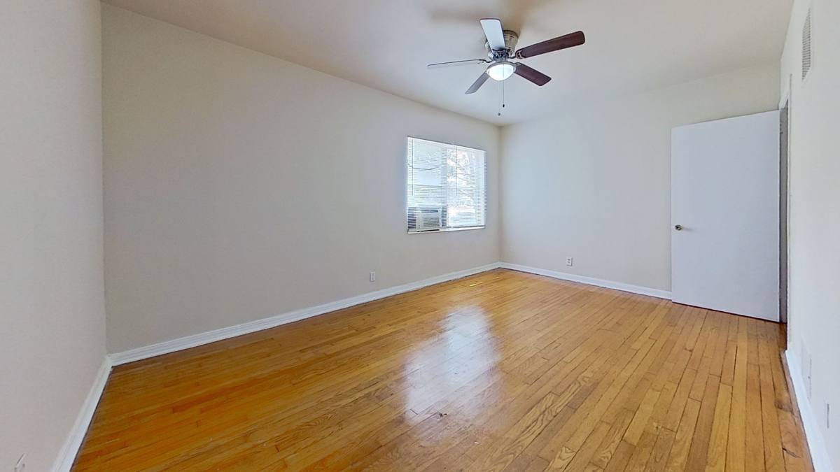 Apartment for rent at 2589 Atlantic Blvd, Jacksonville, FL 32207