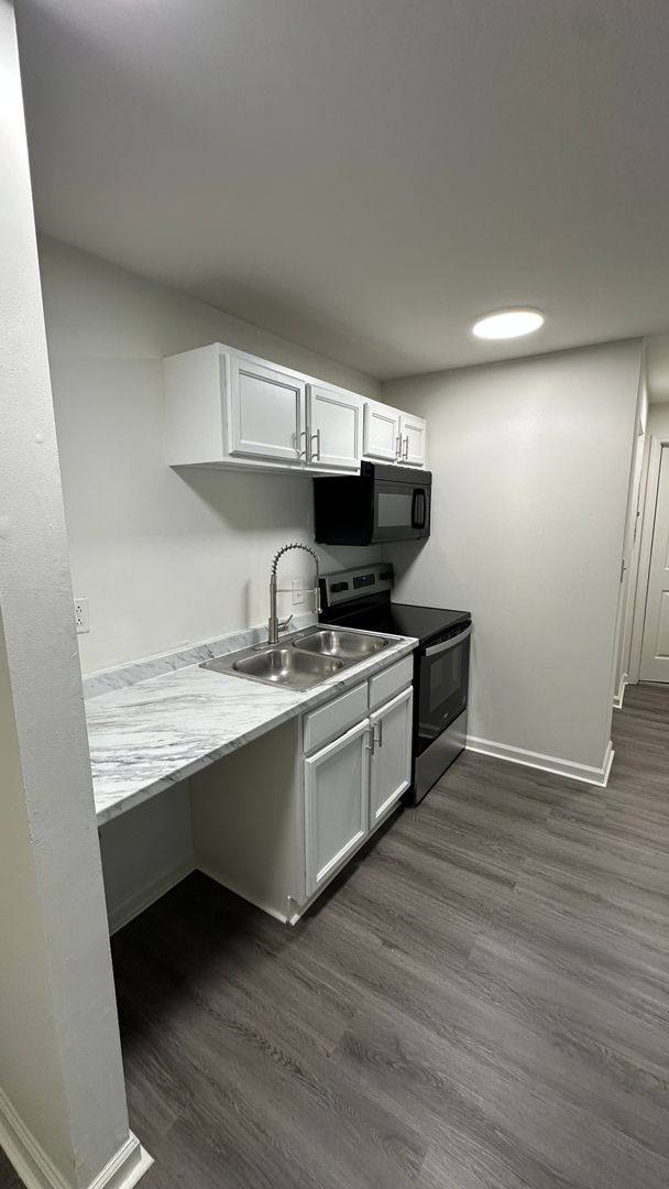 Apartment for rent at 385 Holly St NW, Atlanta, GA 30318