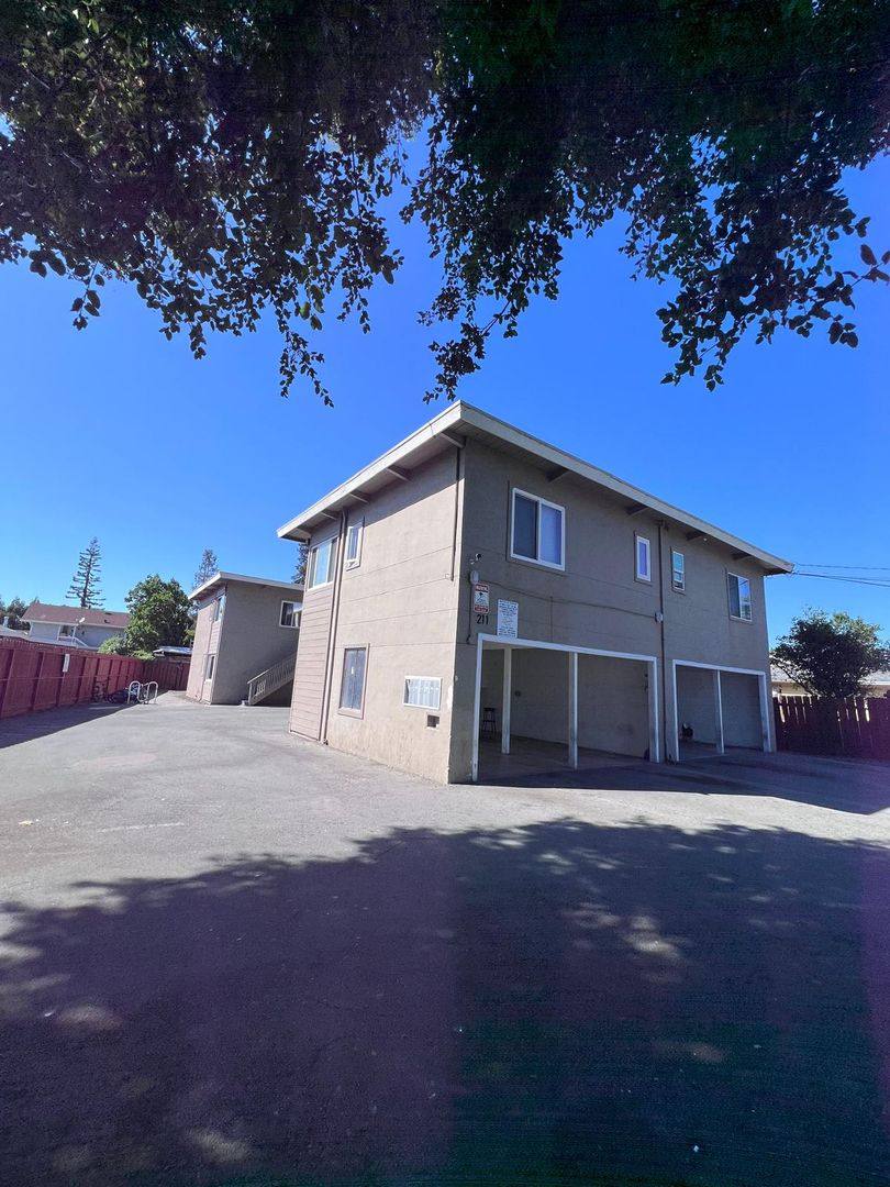 Apartment for rent at 201-211 Third Ave, Redwood City, CA 94063