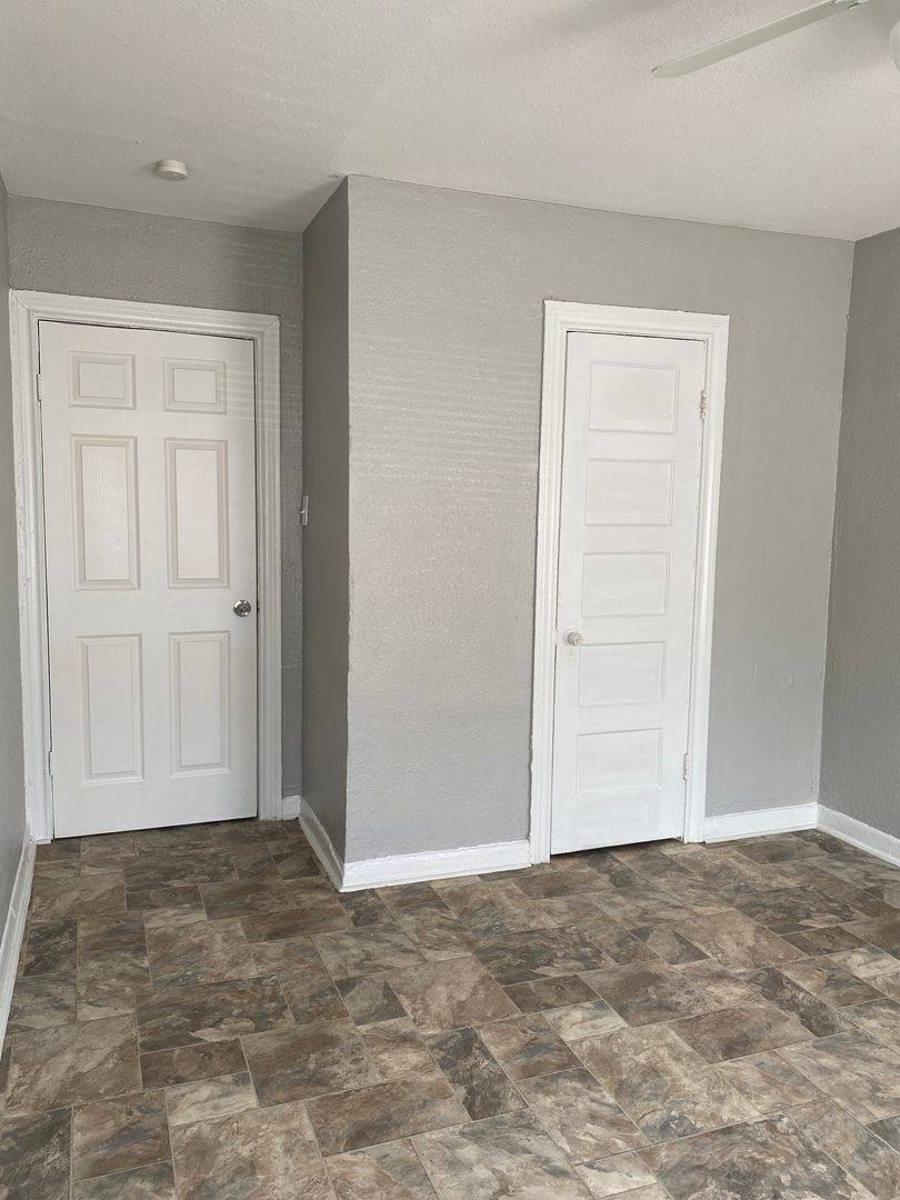 Apartment for rent at 947 Poinsettia, San Antonio, TX 78202