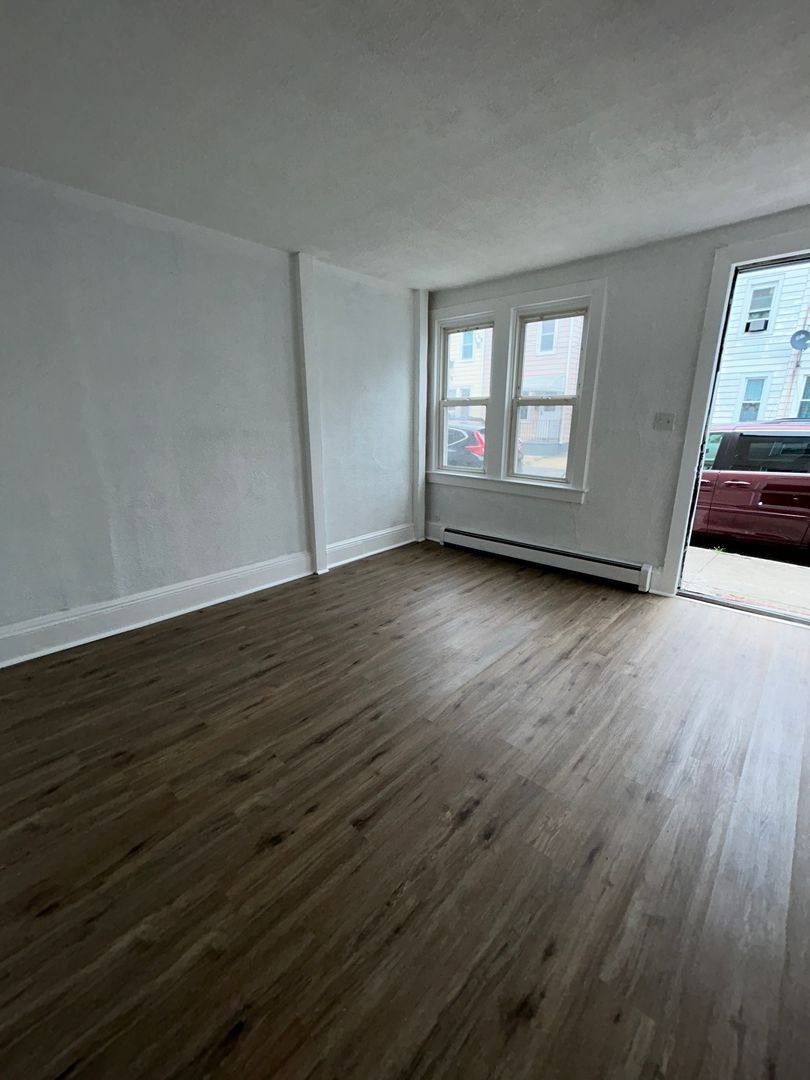 House for rent at 225 Home Ave, Trenton, NJ 08611