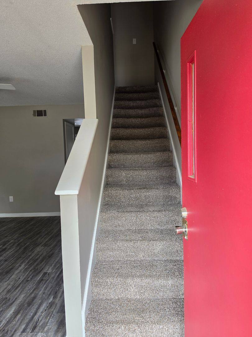 Apartment for rent at 939 S Main St, Hinesville, GA 31313