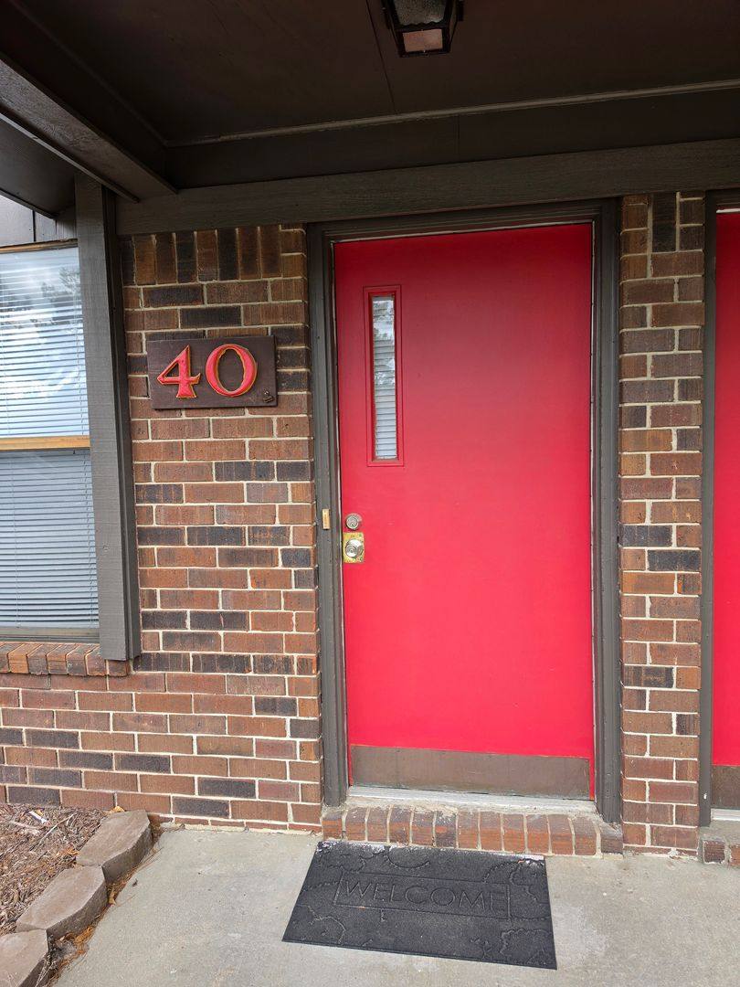 Apartment for rent at 939 S Main St, Hinesville, GA 31313