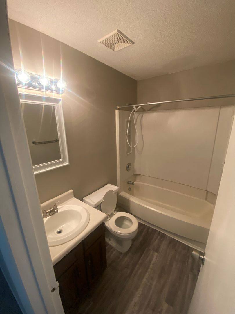 Apartment for rent at 939 S Main St, Hinesville, GA 31313