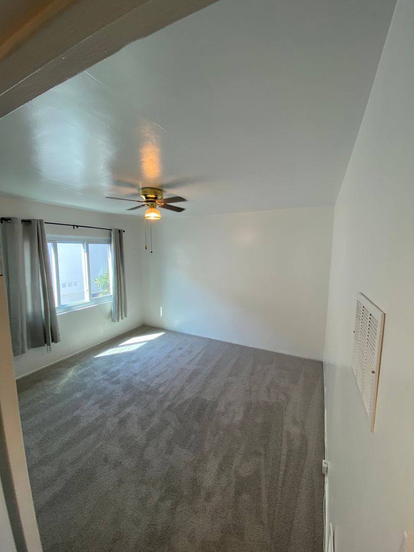 Apartment for rent at 3626 Monon St, Los Angeles, CA 90027