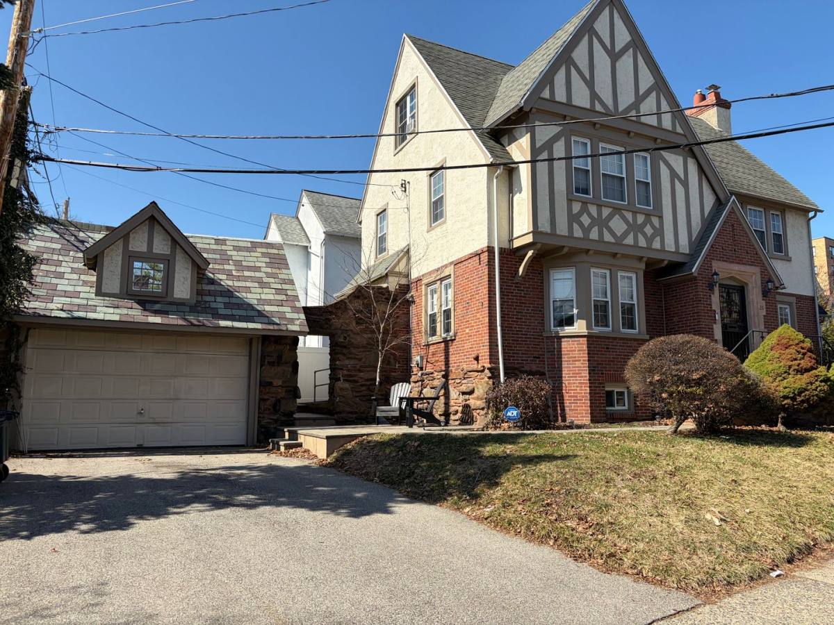 House for rent at 26 Old Lancaster Rd, Merion Station, PA 19066