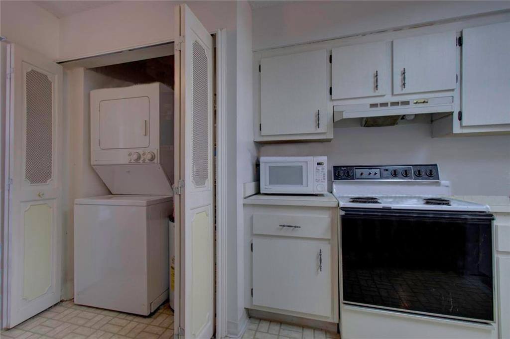 Apartment for rent at 4550 NW 18th Ave #104, Pompano Beach, FL 33073