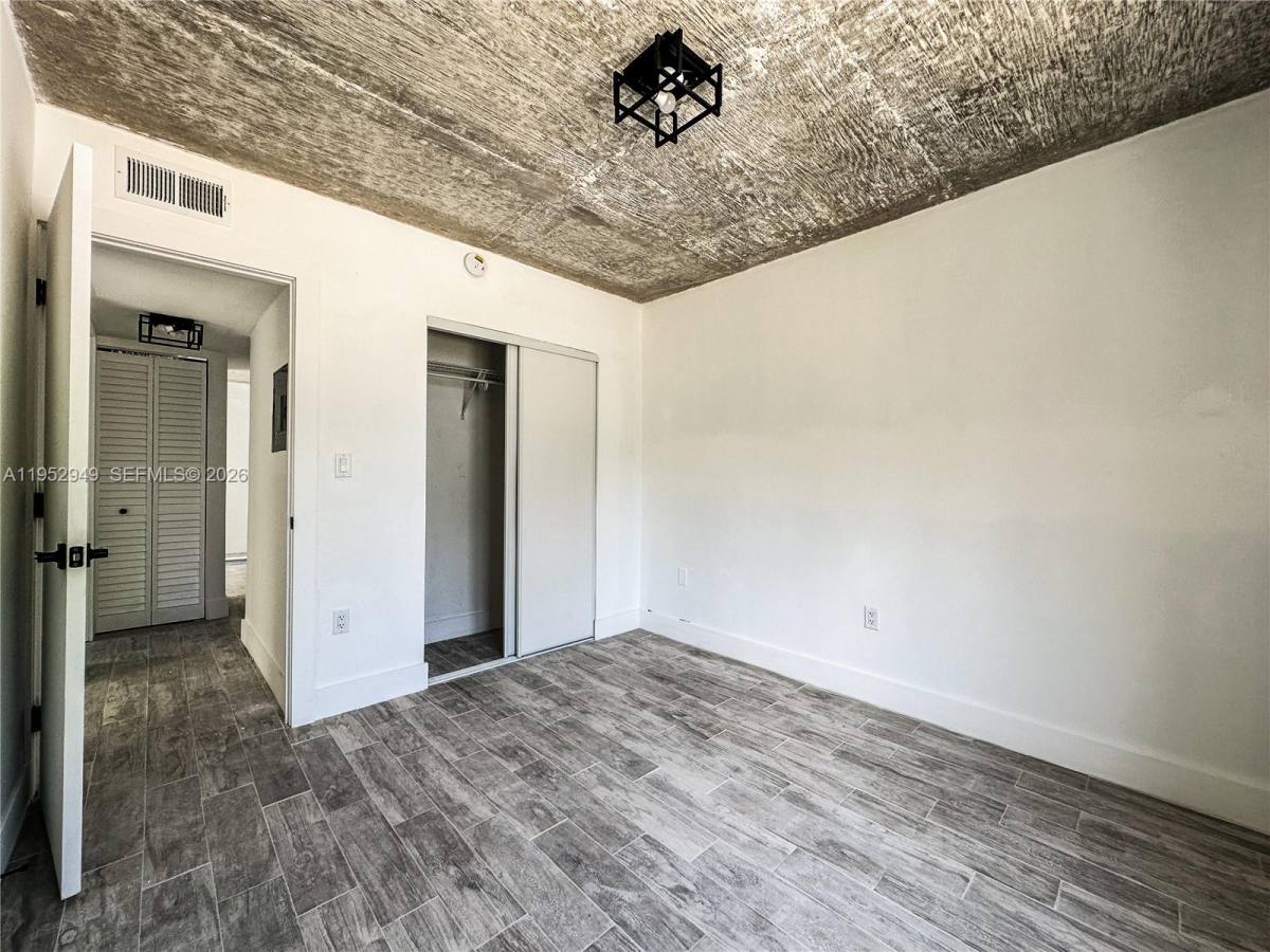Apartment for rent at 190 NW 69th St #190-3, Miami, FL 33150