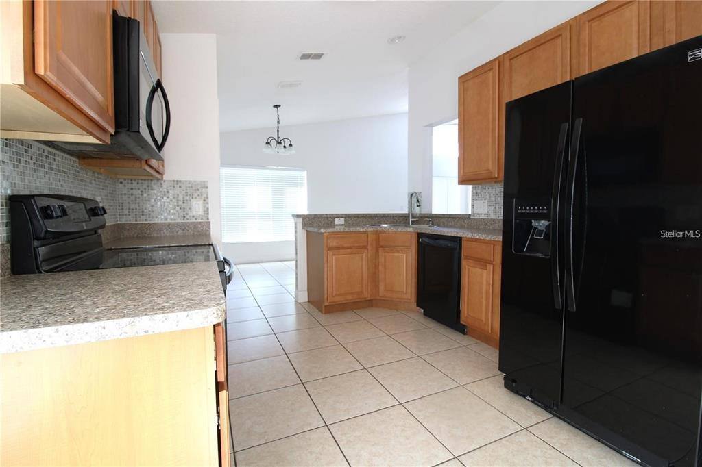 Apartment for rent at 11414 Pinewood Cove Lane, Orlando, FL 32817