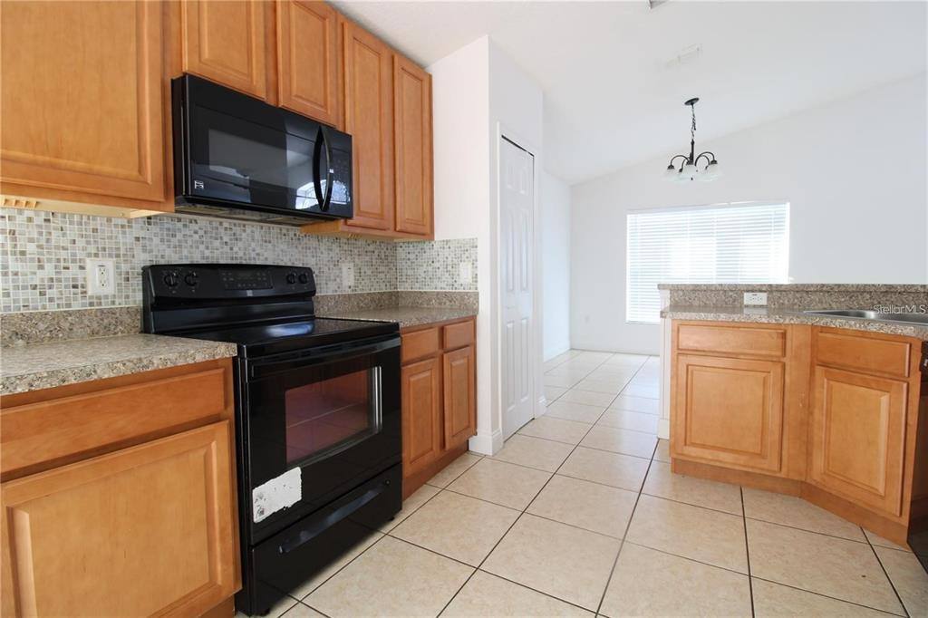 Apartment for rent at 11414 Pinewood Cove Lane, Orlando, FL 32817