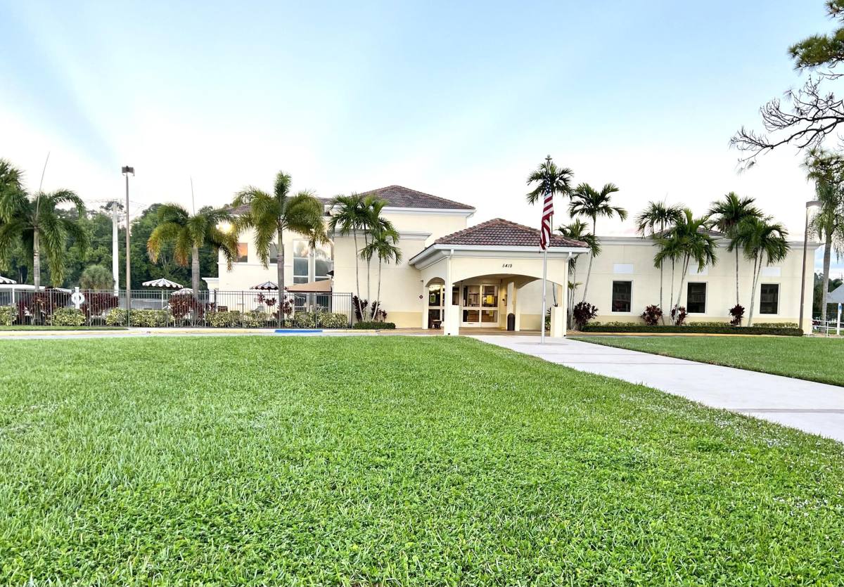 Apartment for rent at 260 Dorchester K #260, West Palm Beach, FL 33417
