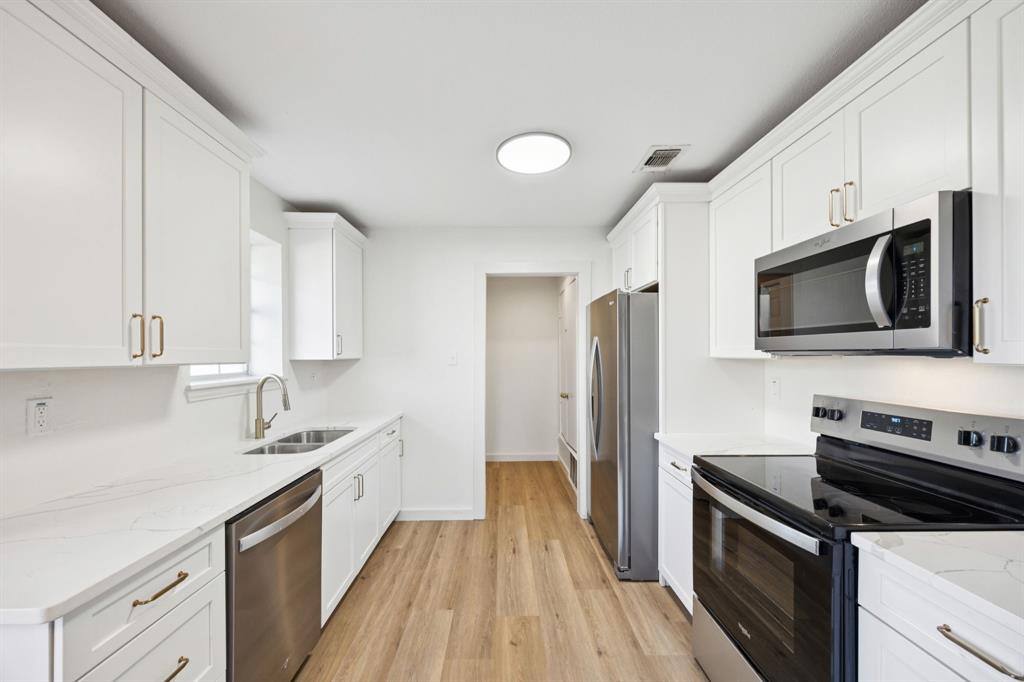 Apartment for rent at 302 W Pelton St #302, Sherman, TX 75092