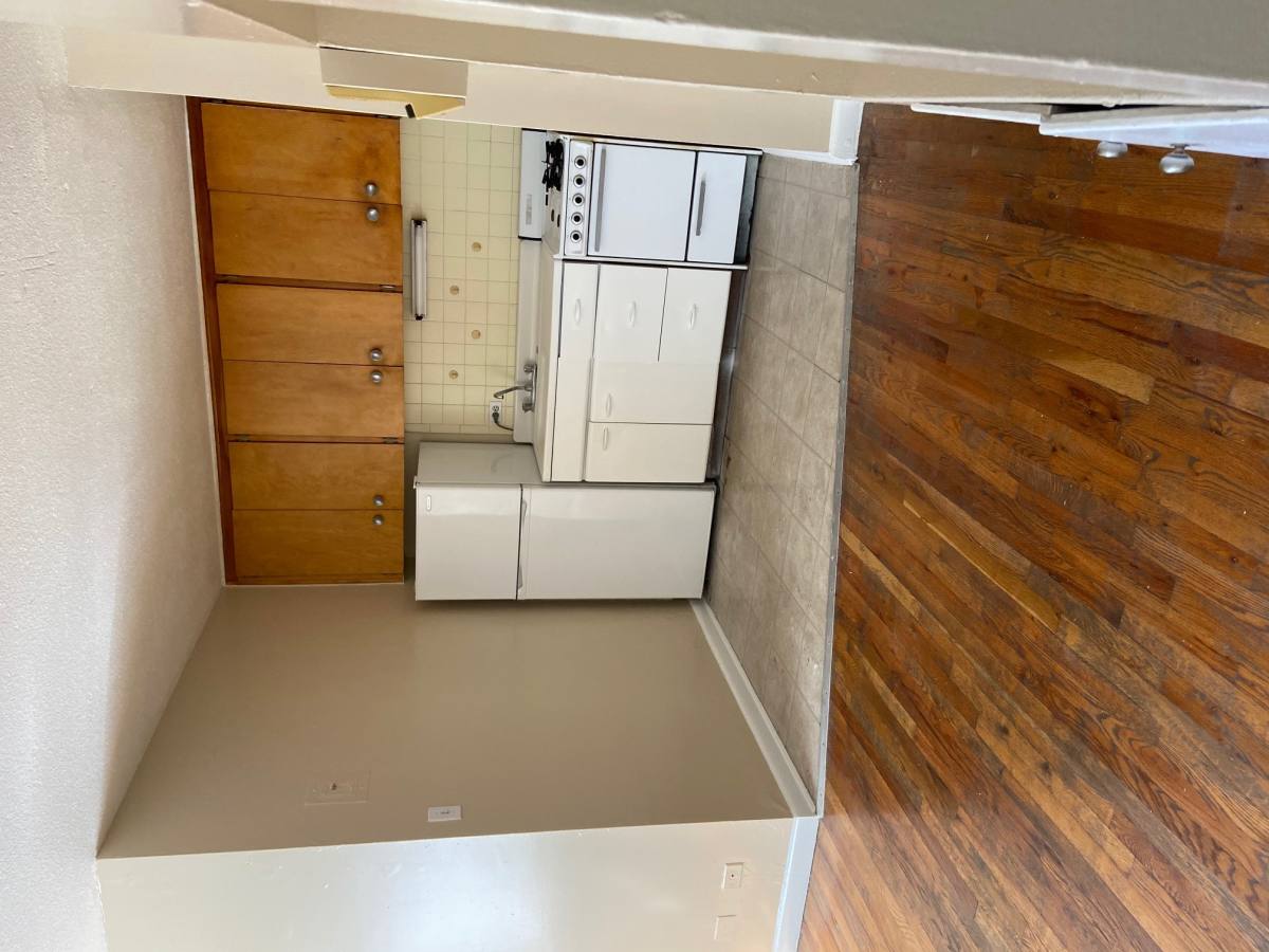 Apartment for rent at 935 N Logan St #C, Denver, CO 80203