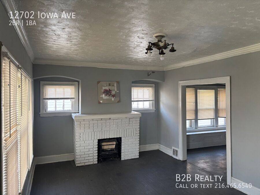 Apartment for rent at 12702 Iowa Ave #UNI 2, Cleveland, OH 44108