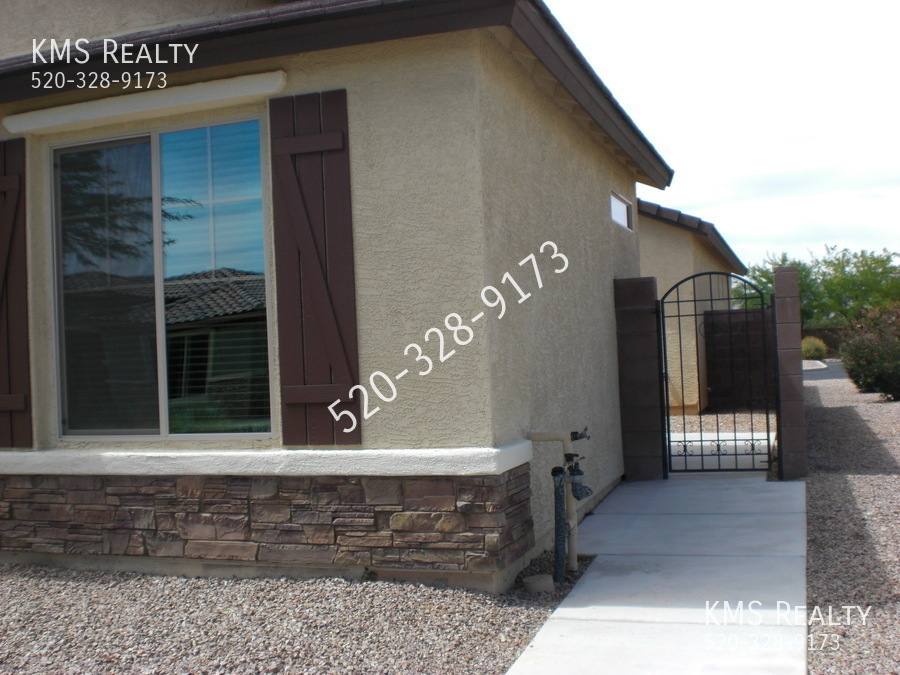 House for rent at 14013 E Voss St, Vail, AZ 85641