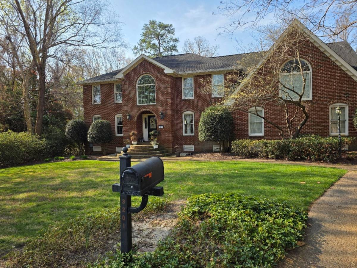 House for rent at 3201 Chapham Cross, Virginia Beach, VA 23452