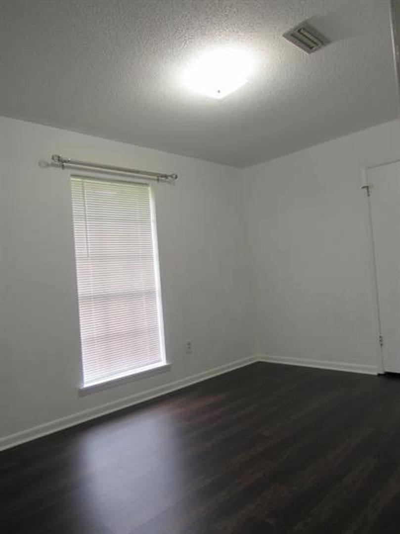 House for rent at 210 Meredith St, Enterprise, AL 36330
