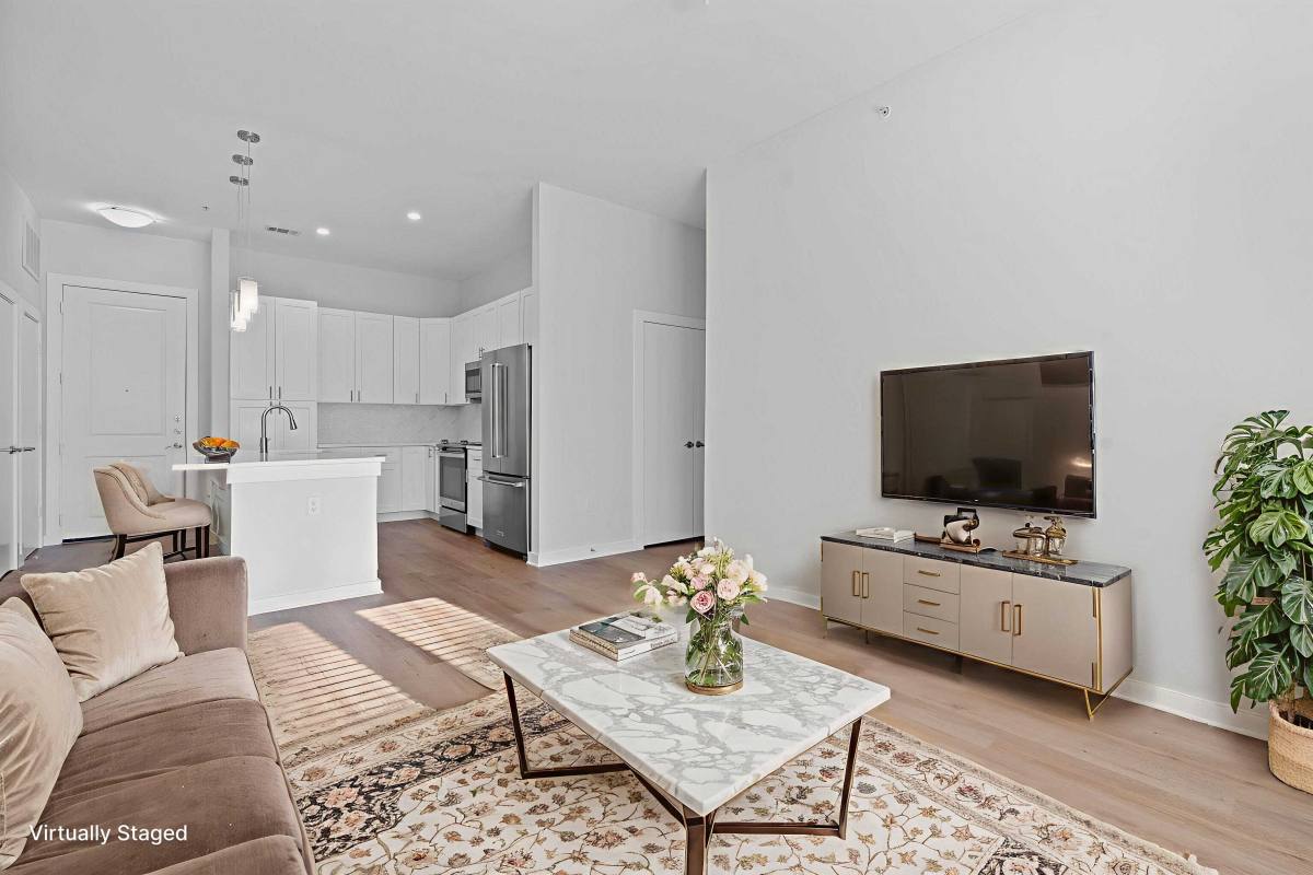 Apartment for rent at 1900 Barton Springs Rd #2019, Austin, TX 78704
