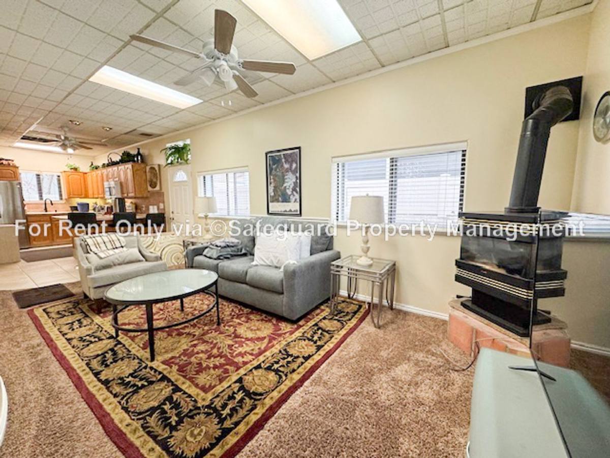 House for rent at 1463 E 3900 S, Salt Lake City, UT 84124