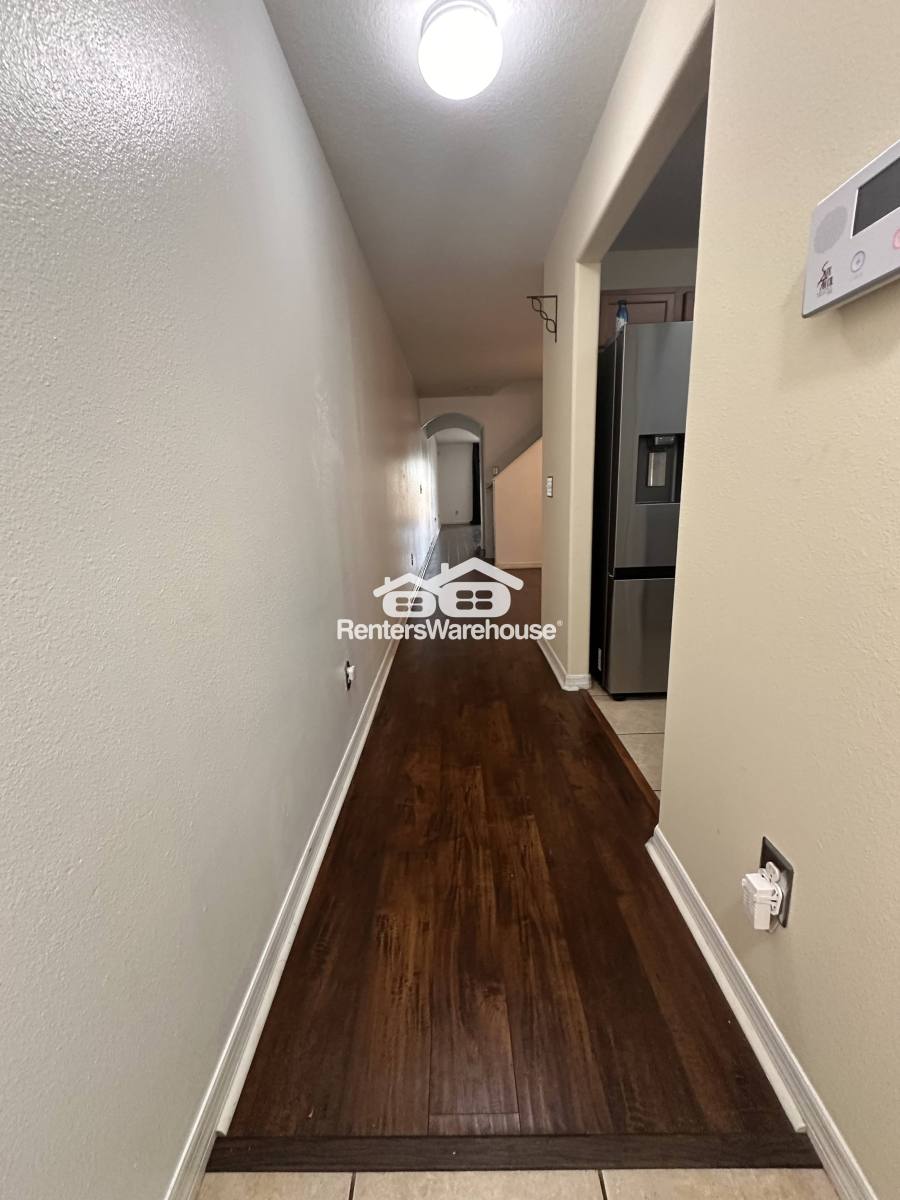 Townhouse for rent at 10943 Keys Gate Dr, Riverview, FL 33579