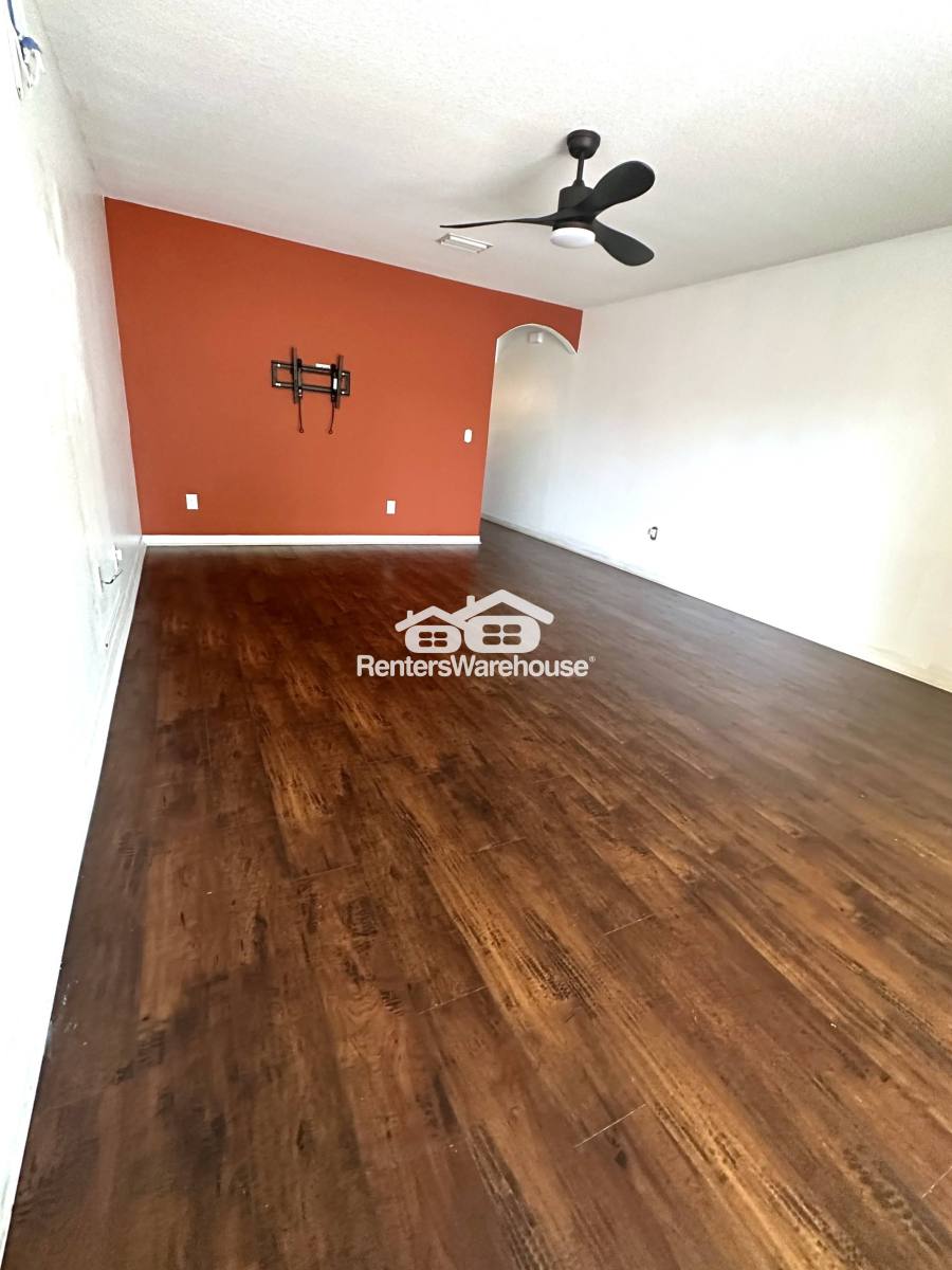 Townhouse for rent at 10943 Keys Gate Dr, Riverview, FL 33579