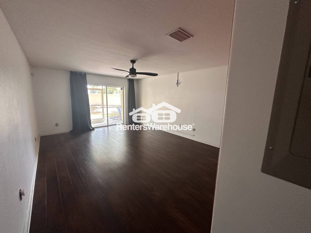 Townhouse for rent at 10943 Keys Gate Dr, Riverview, FL 33579