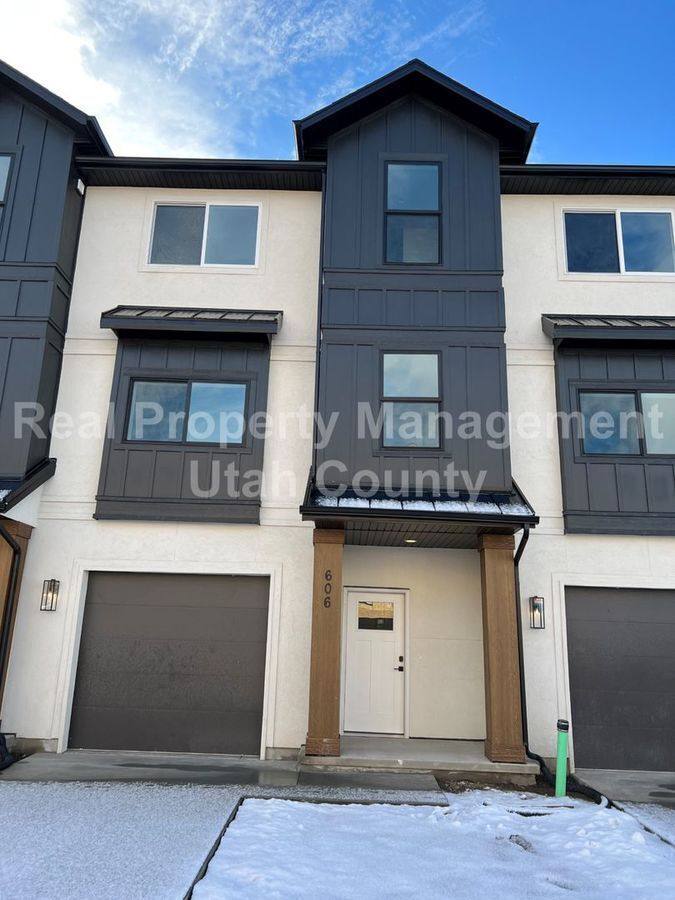Townhouse for rent at 606 E 340 S, American Fork, UT 84003