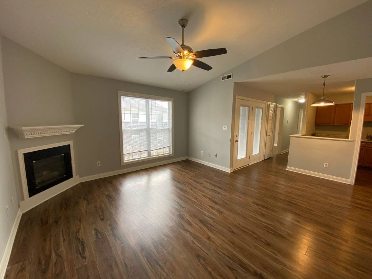 Apartment for rent at 1612 Westen Ave, Bowling Green, KY 42104