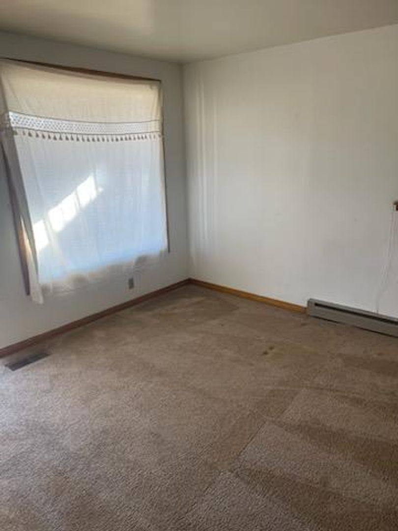 House for rent at 712 Meridian St, Nashville, TN 37207