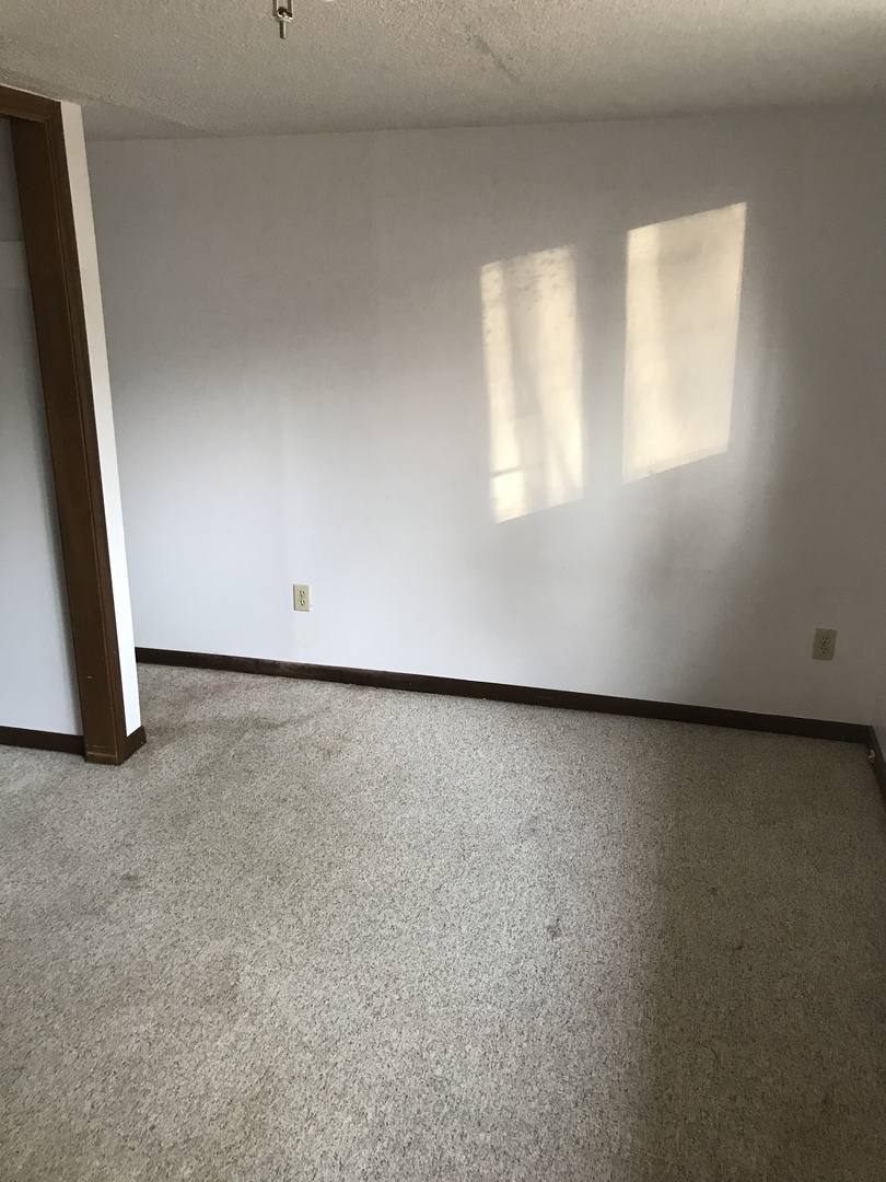 Apartment for rent at 309 N 9th, Miles City, MT 59301