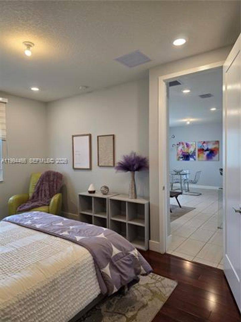 Apartment for rent at 10222 NW 64th Way, Miami, FL 33178