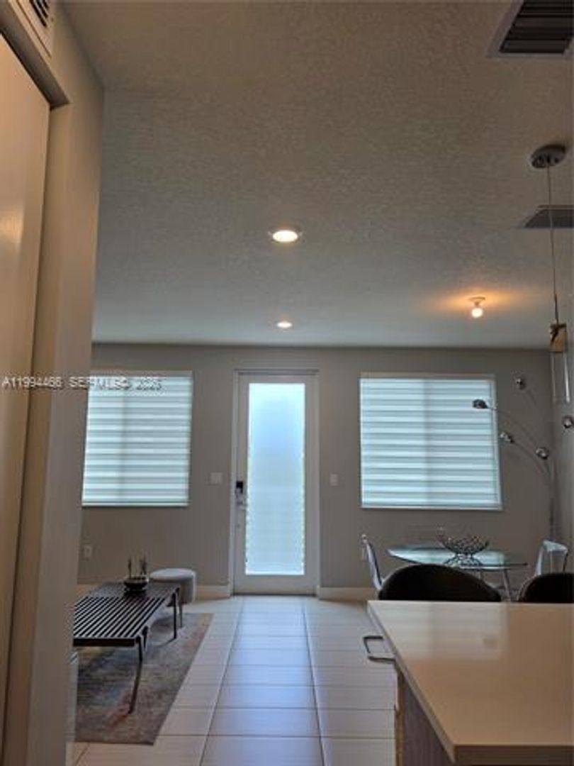 Apartment for rent at 10222 NW 64th Way, Miami, FL 33178
