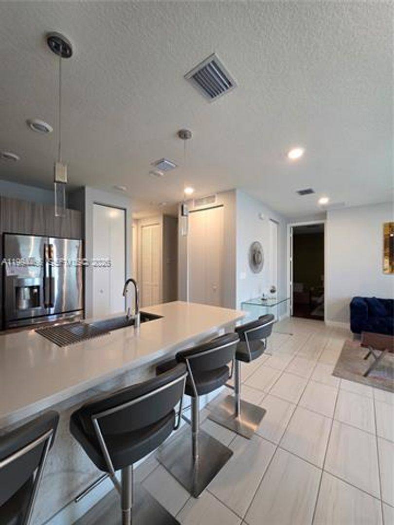 Apartment for rent at 10222 NW 64th Way, Miami, FL 33178