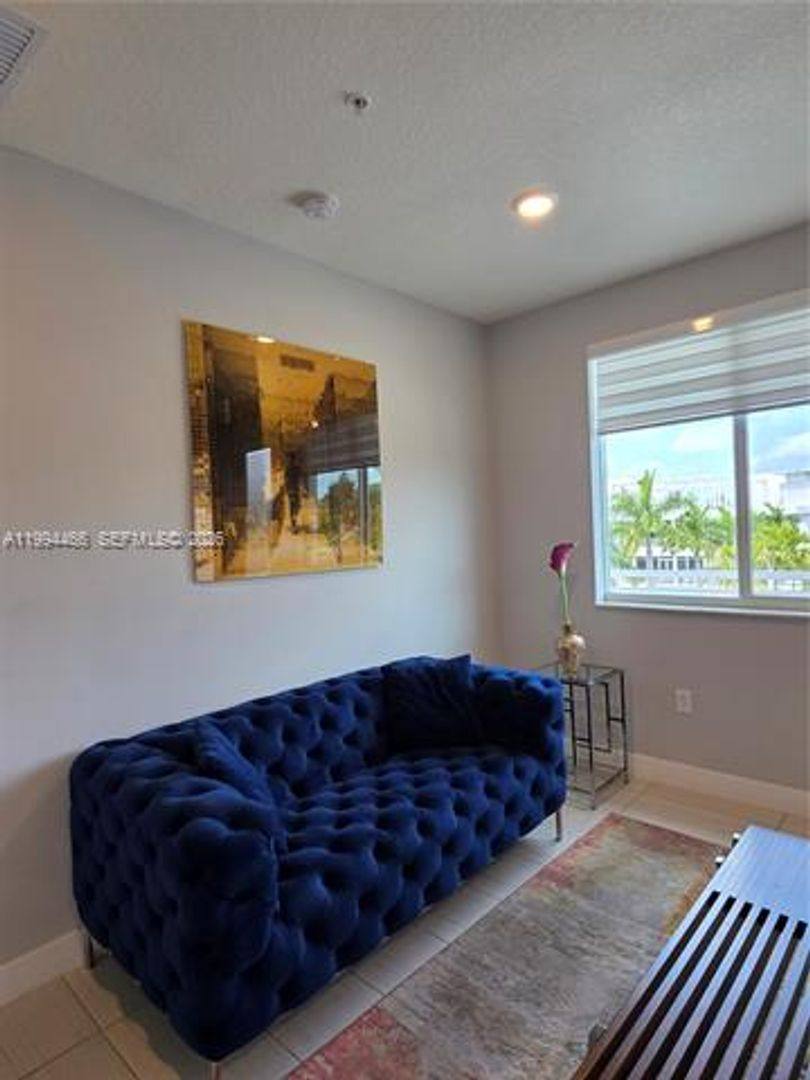 Apartment for rent at 10222 NW 64th Way, Miami, FL 33178