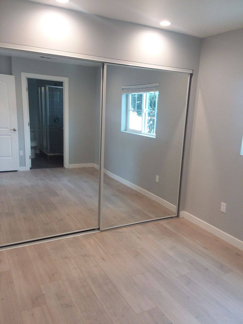 Apartment for rent at 3109 Estara Ave, Los Angeles, CA 90065