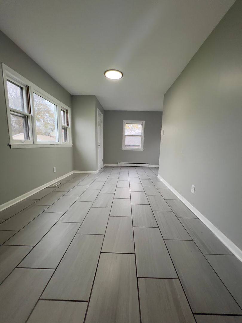 House for rent at 14027 S Mackinaw Ave, Chicago, IL 60633
